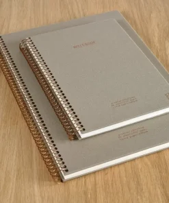 Anteckningsbok A4 linjerad spiral beige
