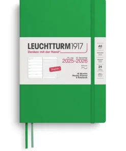 Kalender 2025-2026 Leuchtturm A5 Vecka/Uppslag notes 18mån mjuk Spring leaf